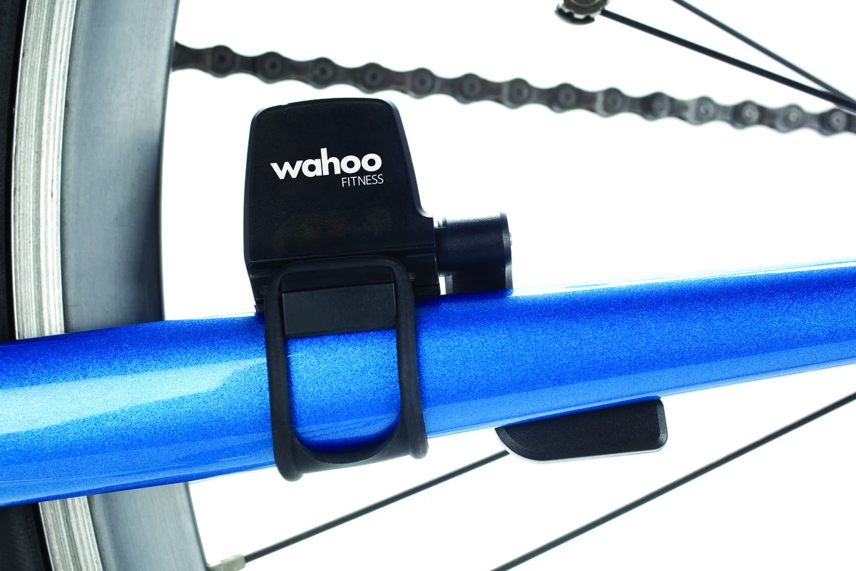 Wahoo Fitness Blue SC Speed/Cadence Sensor (BT/ANT+) 4 Wahoo Fitness Blue SC Speed/Cadence Sensor (BT/ANT+) - Image 2